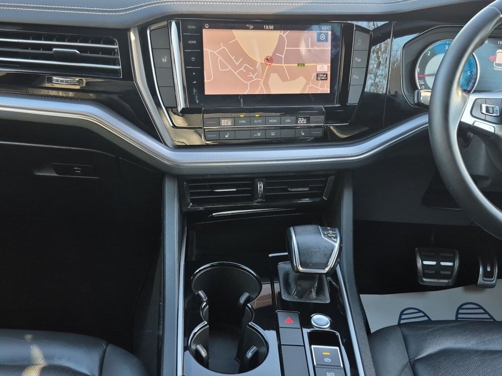 Used Volkswagen Touareg 2019 for sale - 76570248: Photo 14