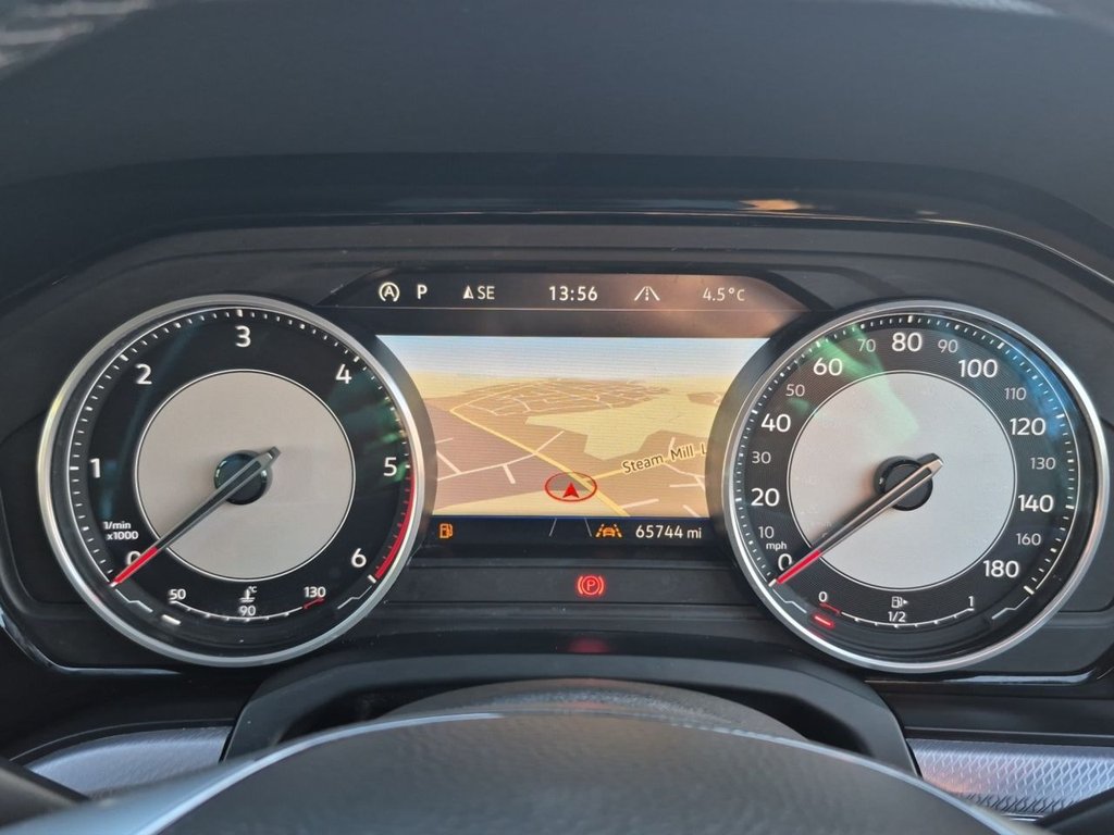 Used Volkswagen Touareg 2019 for sale - 76570248: Photo 28