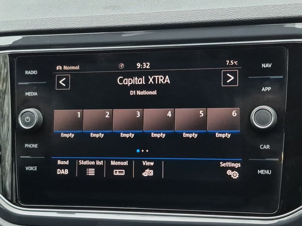 Used Volkswagen T-Roc 2019 for sale - 76973210: Photo 19