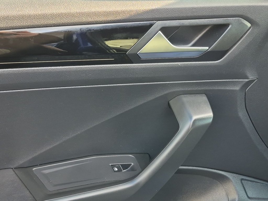 Used Volkswagen T-Roc 2019 for sale - 76535900: Photo 18