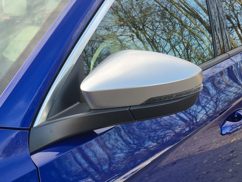 Used Volkswagen T-Roc 2019 for sale - 76535900: Photo 35