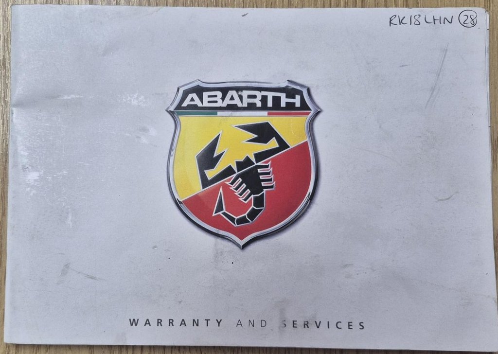 Used Abarth 595 2018 for sale - 76768457: Photo 5