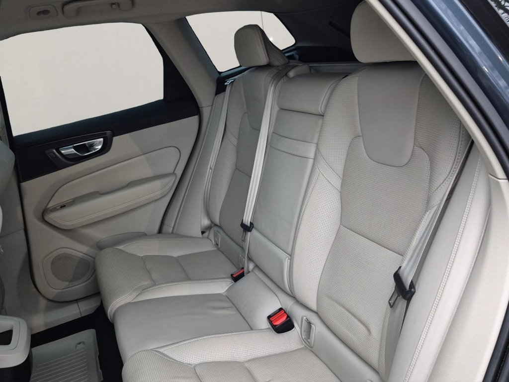 Used Volvo XC60 2019 for sale - 78068939: Photo 29
