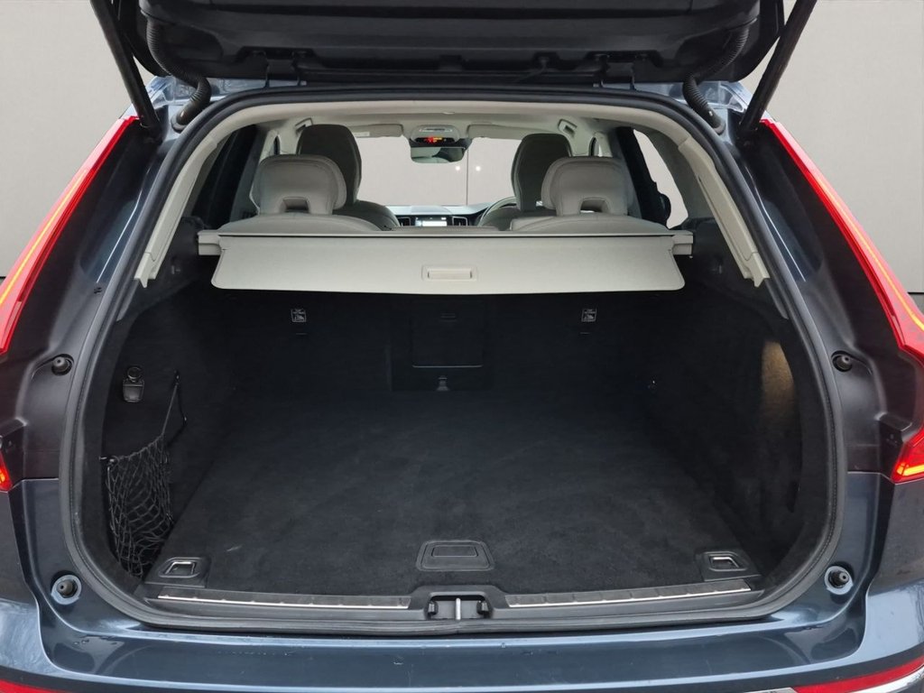 Used Volvo XC60 2019 for sale - 78068939: Photo 30