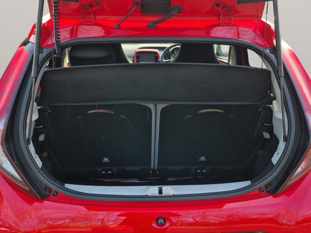 Used Toyota AYGO 2019 for sale - 76509463: Photo 31