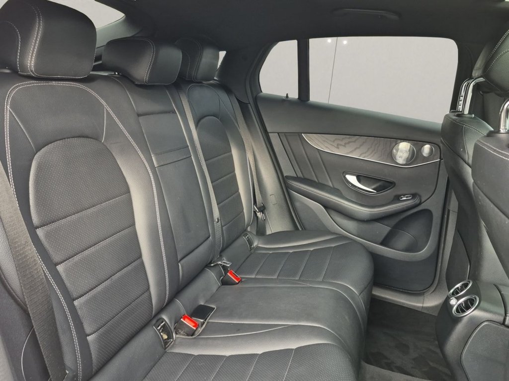 Used Mercedes-Benz GLC 2019 for sale - 77383936: Photo 31
