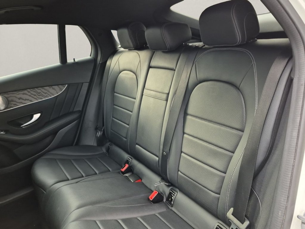 Used Mercedes-Benz GLC 2019 for sale - 77383936: Photo 32