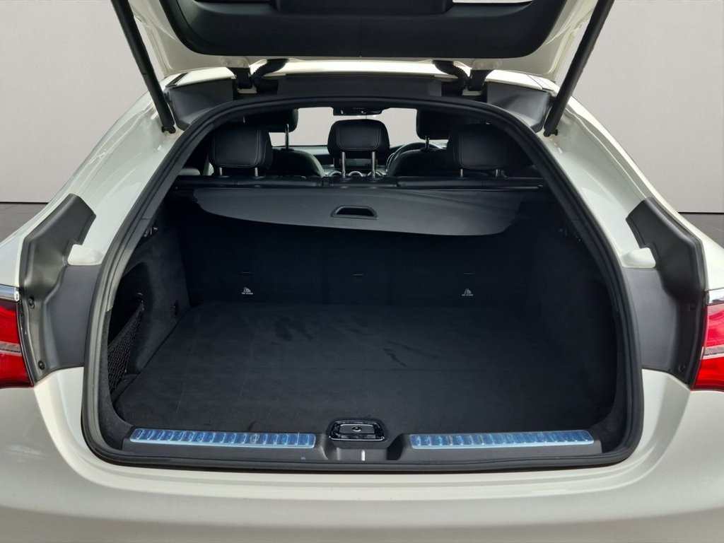 Used Mercedes-Benz GLC 2019 for sale - 77383936: Photo 34