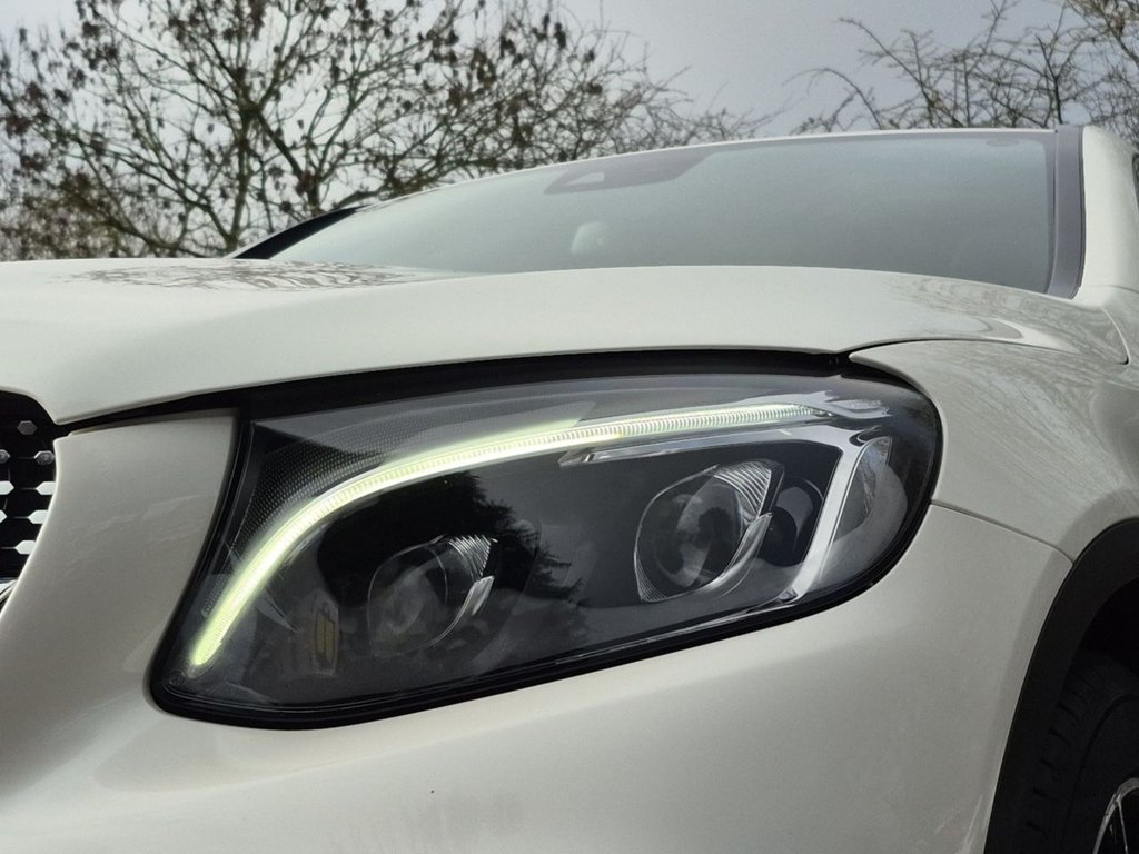 Used Mercedes-Benz GLC 2019 for sale - 77383936: Photo 37