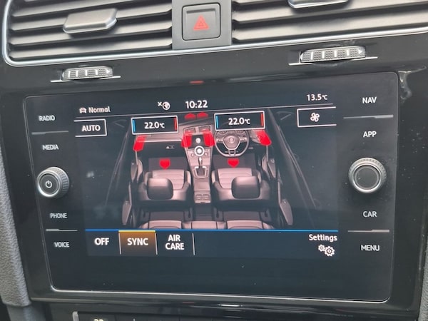 Used Volkswagen Golf 2019 for sale - 76235480: Photo 23
