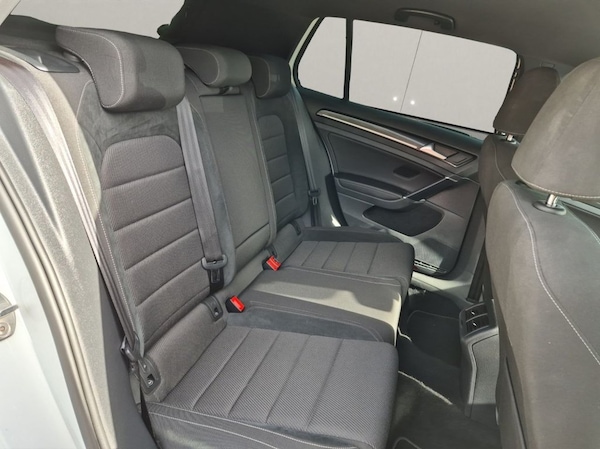 Used Volkswagen Golf 2019 for sale - 76235480: Photo 30