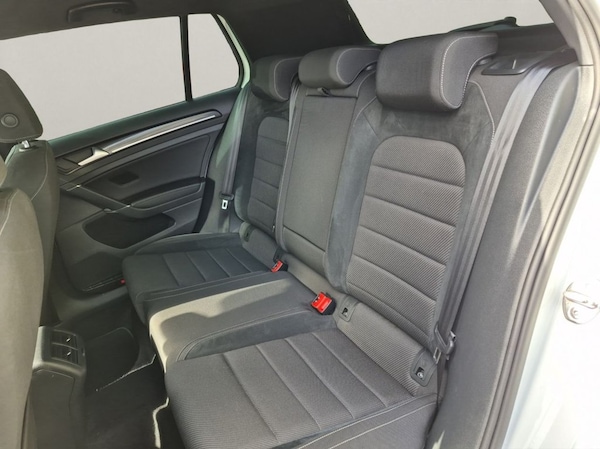 Used Volkswagen Golf 2019 for sale - 76235480: Photo 31