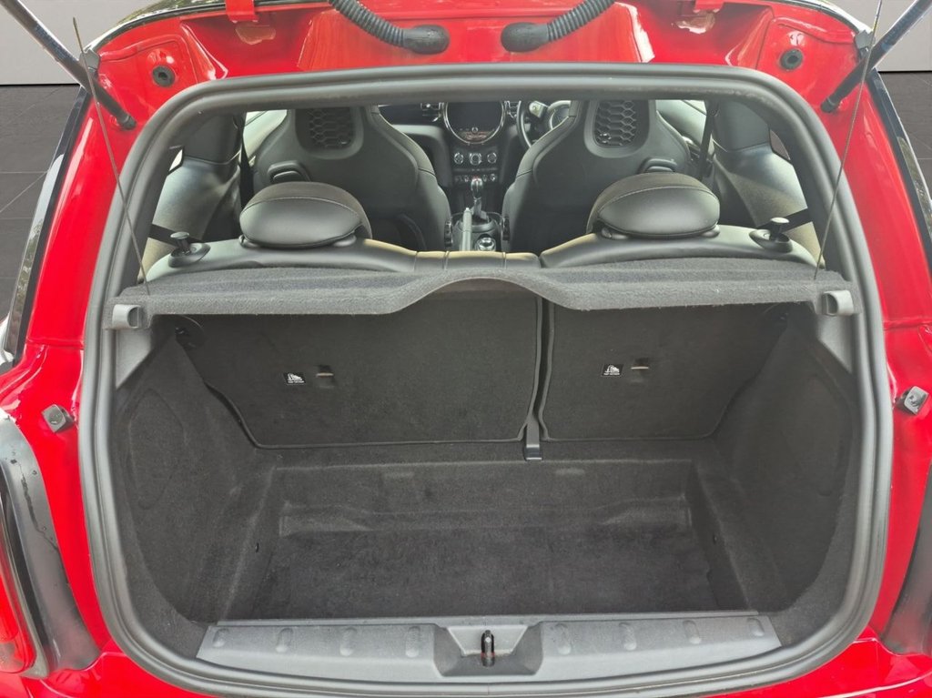 Used MINI Hatch 2021 for sale - 76039328: Photo 32