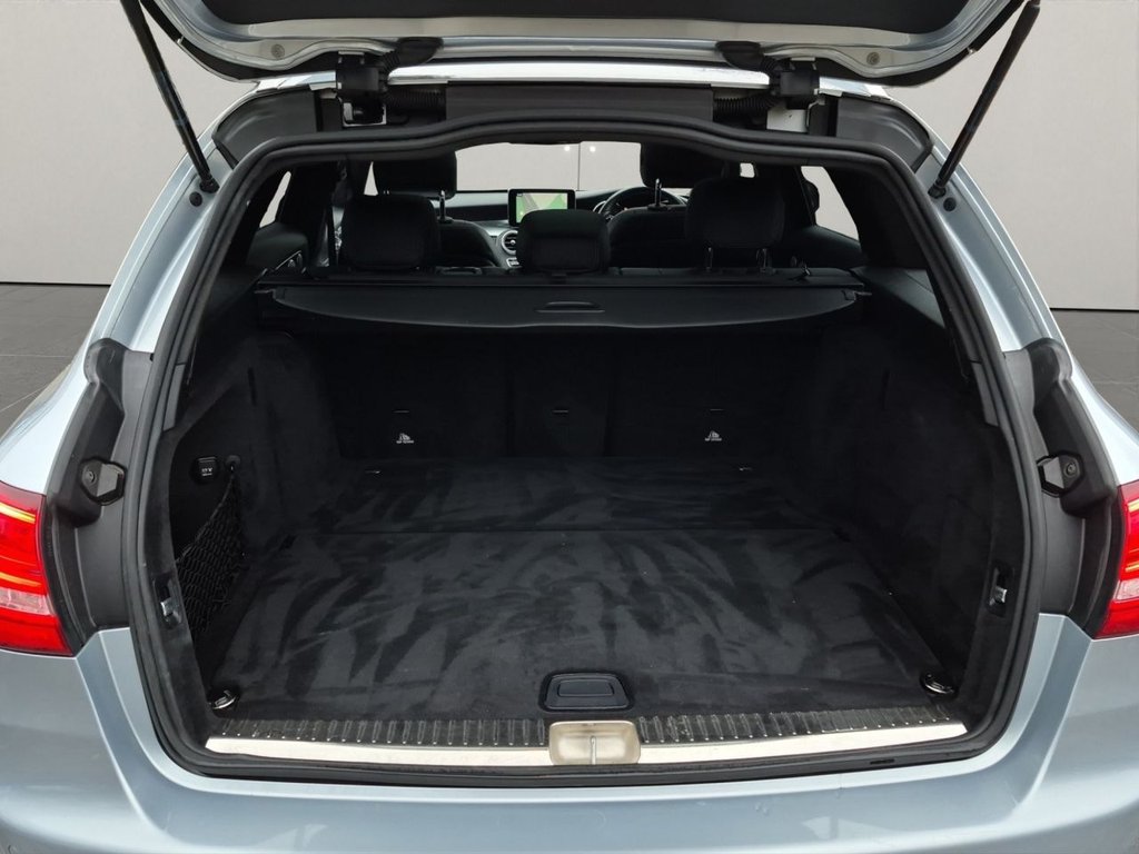 Used Mercedes-Benz C Class 2017 for sale - 77356314: Photo 33