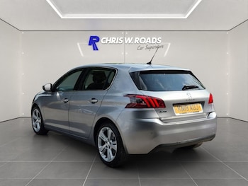 Used Peugeot 308 2019 for sale - 79300165: Photo
