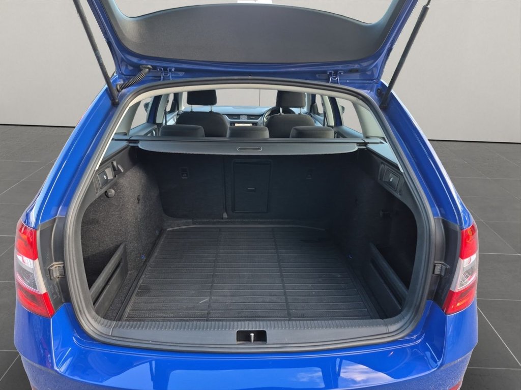 Vehicle 33