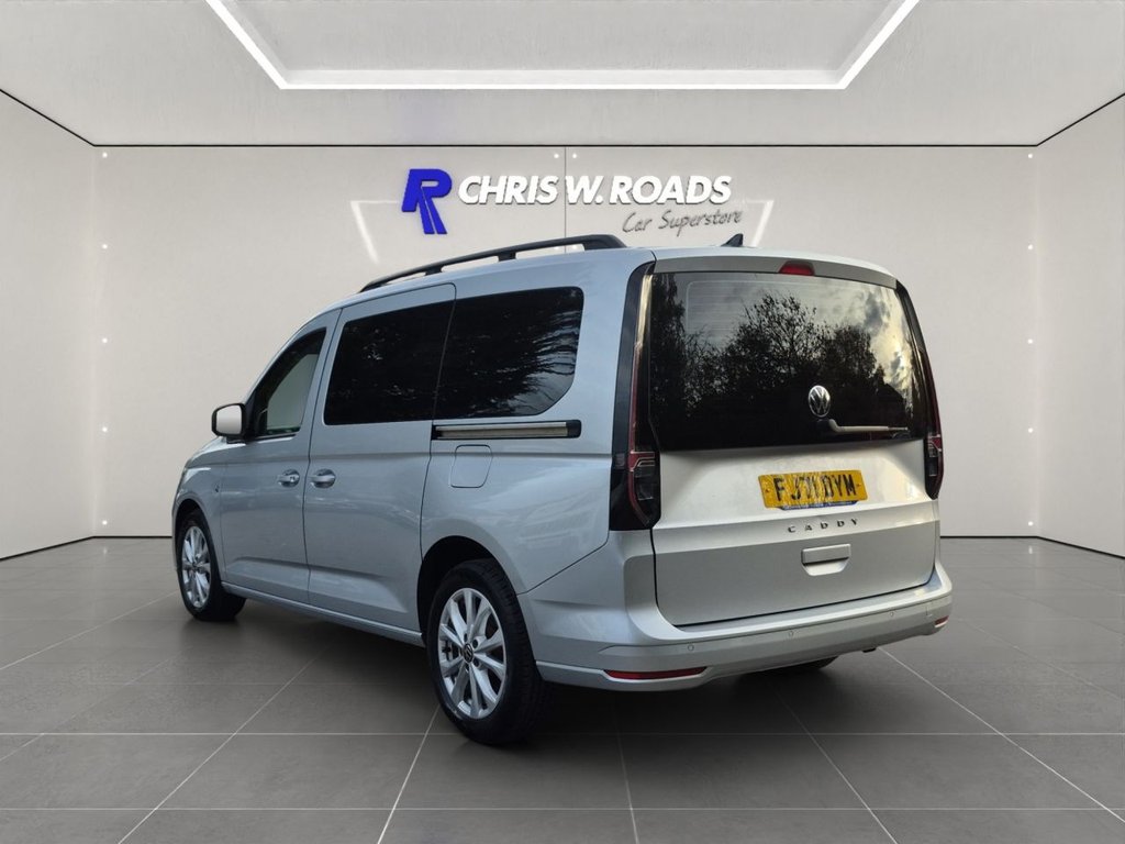 Used Volkswagen Caddy Maxi Life 2025 for sale - 76291031: Photo 2