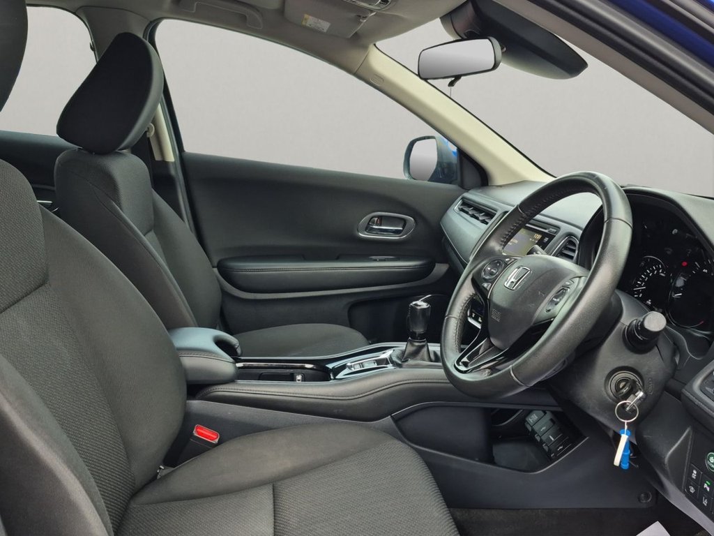 Used Honda HR-V 2018 for sale - 76509747: Photo 15