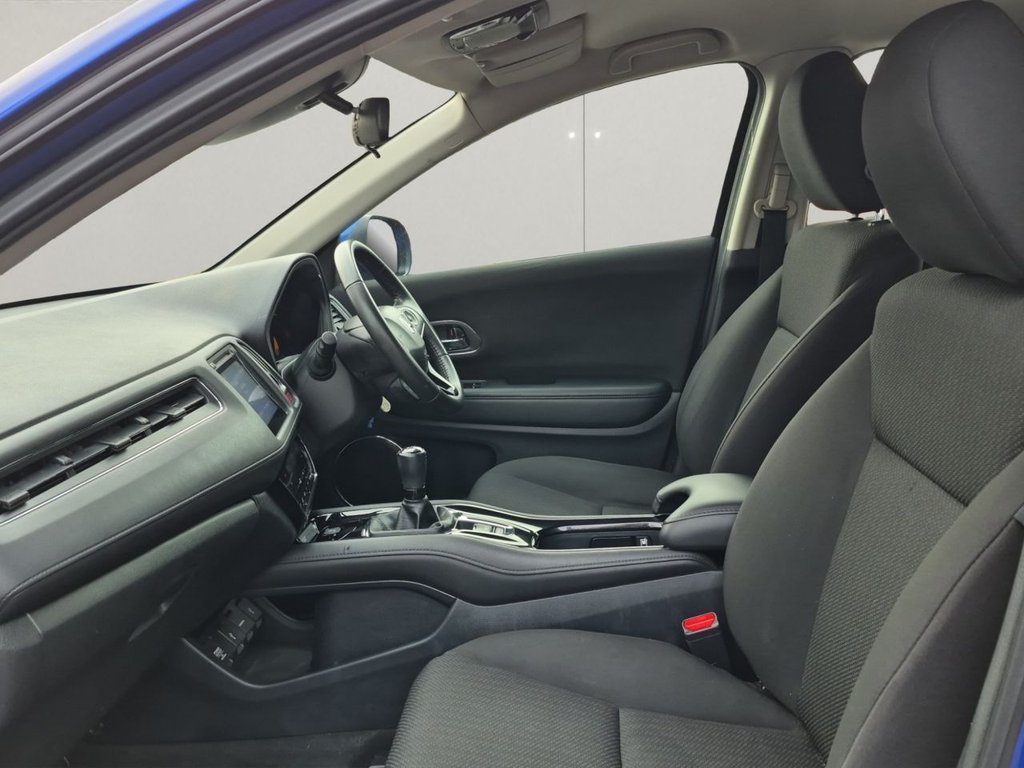 Used Honda HR-V 2018 for sale - 76509747: Photo 17