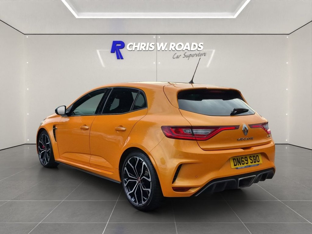 Used Renault Megane 2019 for sale - 76605129: Photo 2