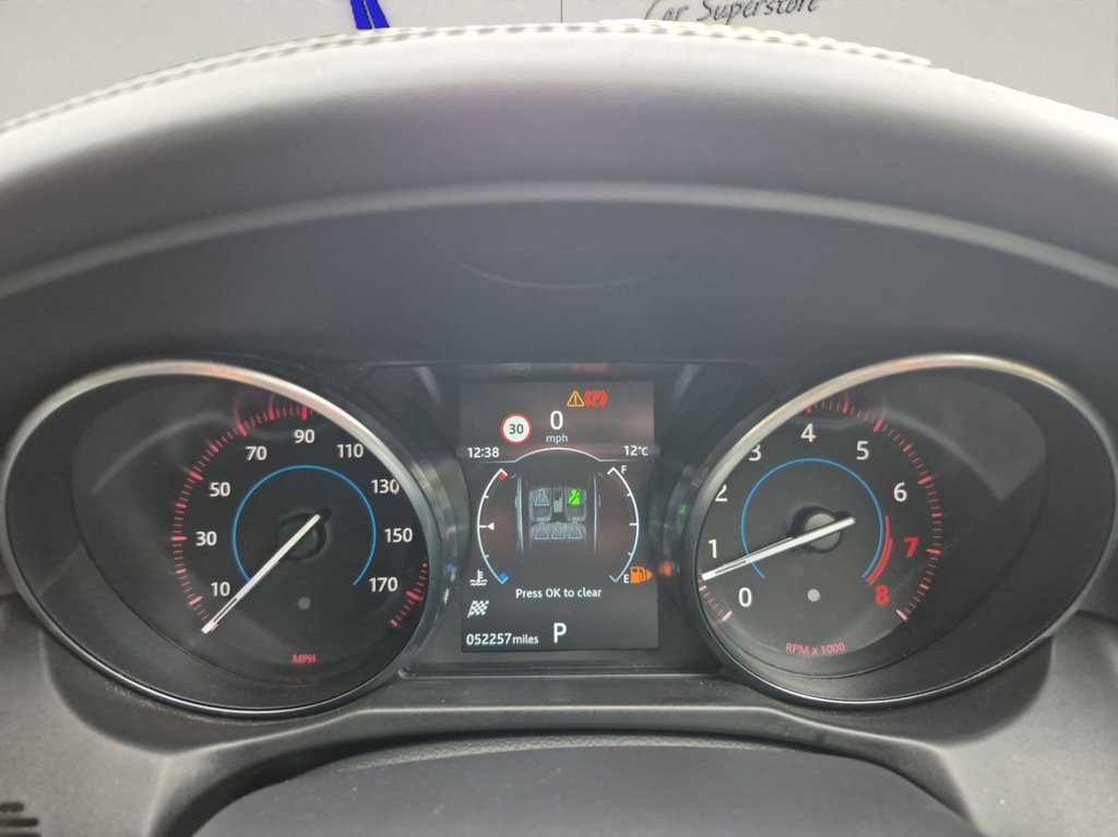 Used Jaguar XF 2018 for sale - 76162717: Photo 28