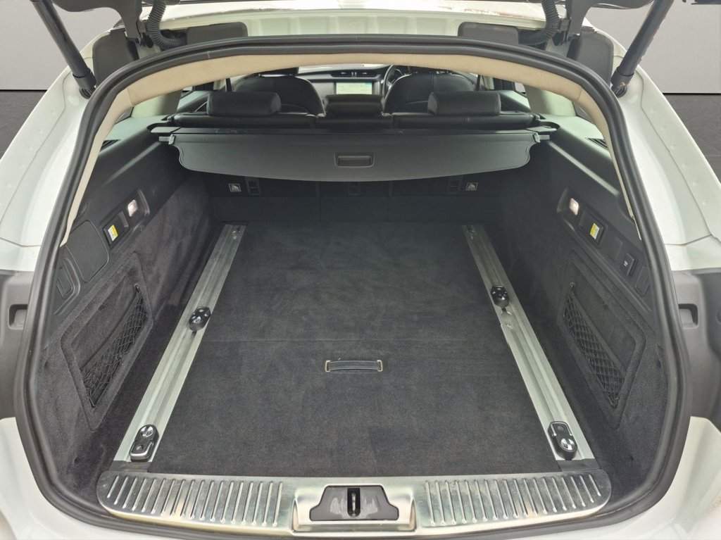 Used Jaguar XF 2018 for sale - 76162717: Photo 32