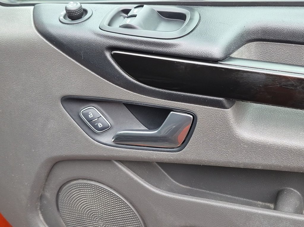 Used Ford Transit Custom 2019 for sale - 76323130: Photo 16