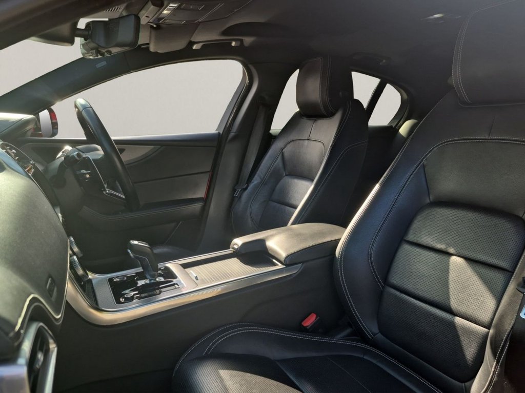 Used Jaguar XE 2019 for sale - 75877346: Photo 18