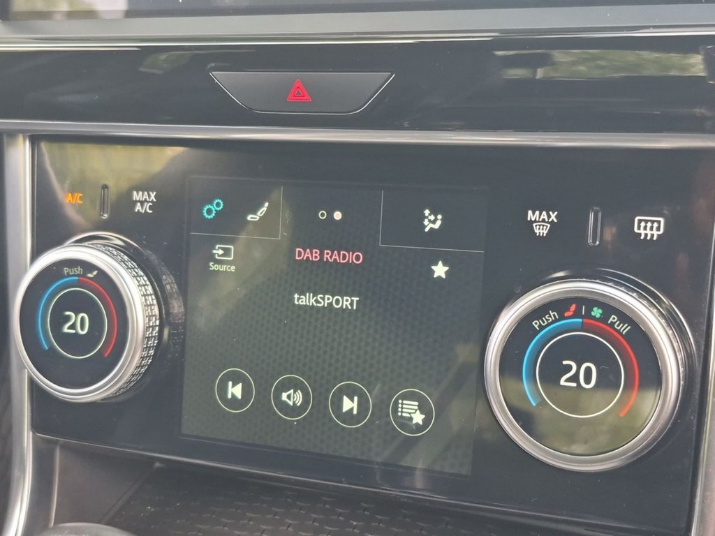 Used Jaguar XE 2019 for sale - 75877346: Photo 26