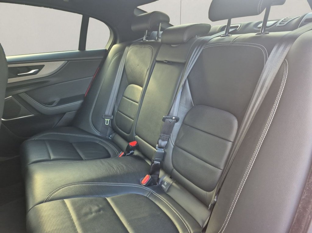 Used Jaguar XE 2019 for sale - 75877346: Photo 35