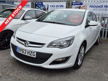 Used Vauxhall Astra 2013 for sale - 77287499: Photo