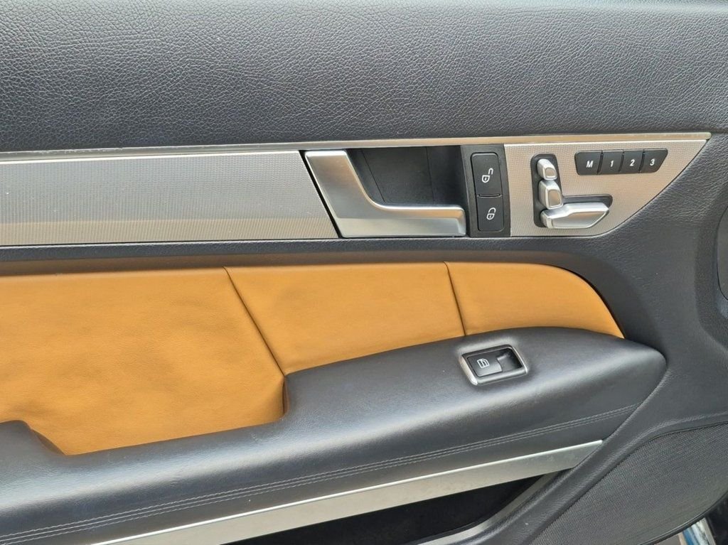 Used Mercedes-Benz E Class 2016 for sale - 76546627: Photo 19