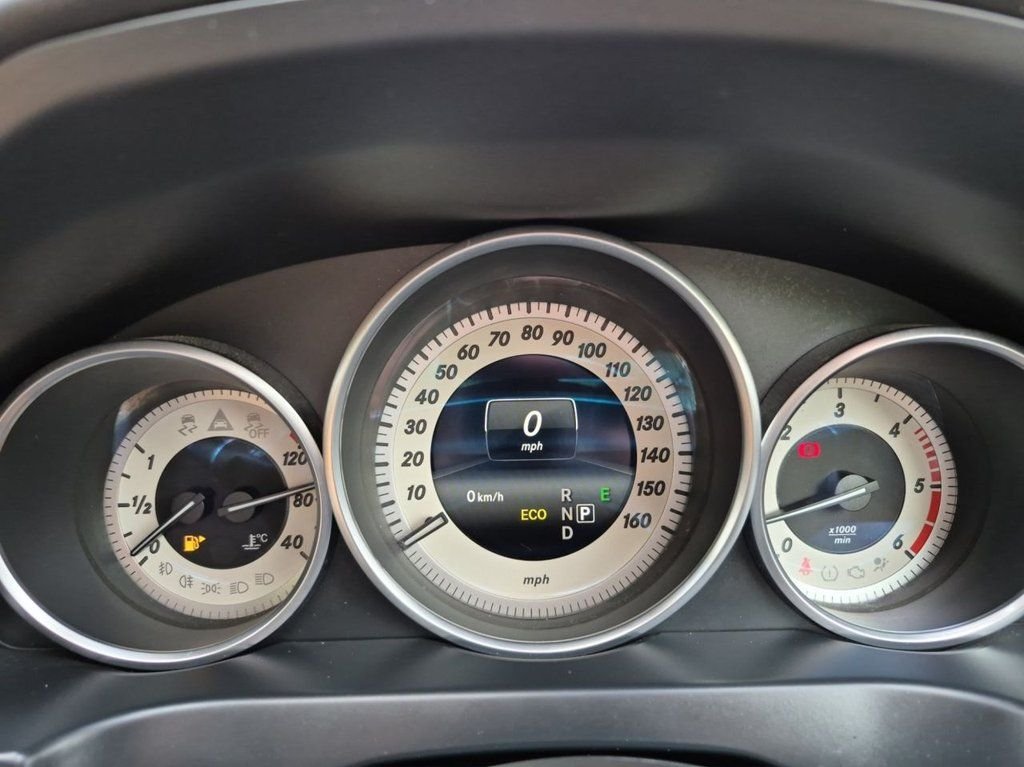 Used Mercedes-Benz E Class 2016 for sale - 76546627: Photo 27