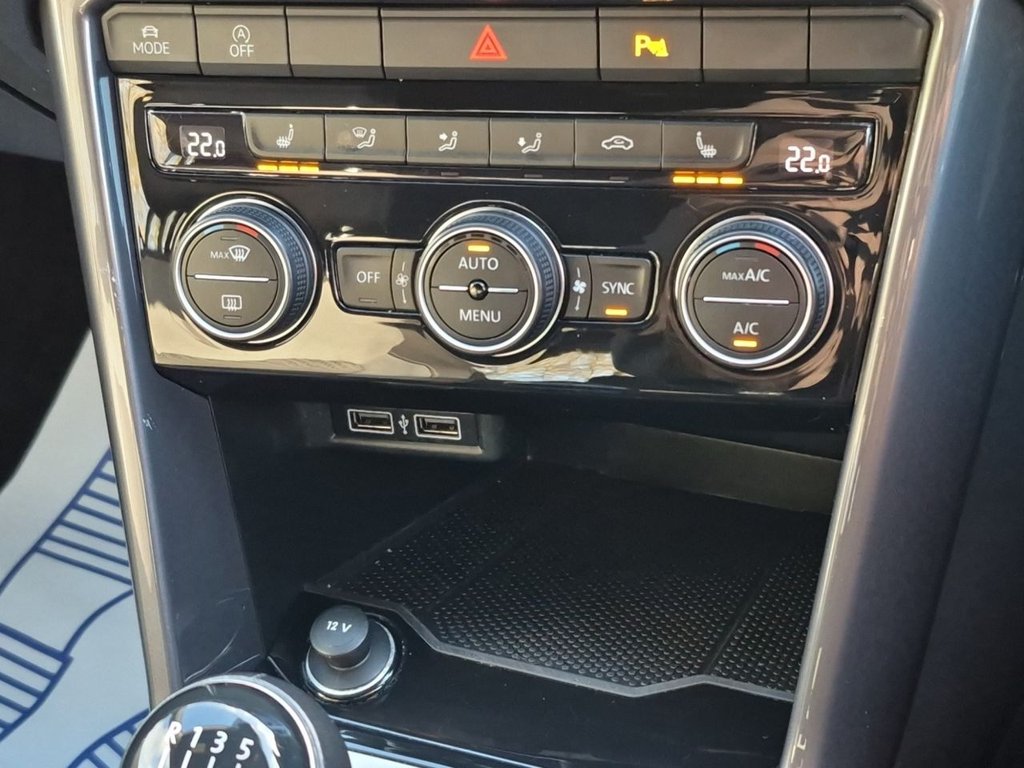 Used Volkswagen T-Roc 2020 for sale - 76617725: Photo 25