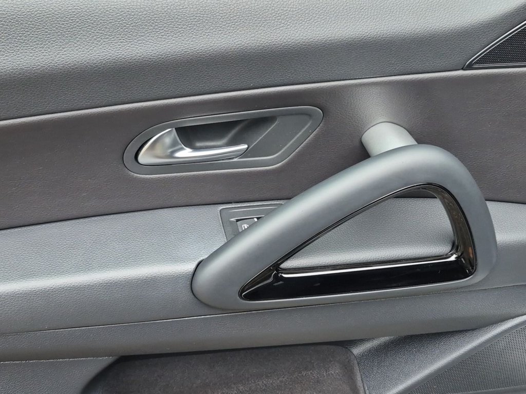 Used Volkswagen Scirocco 2018 for sale - 76417928: Photo 18