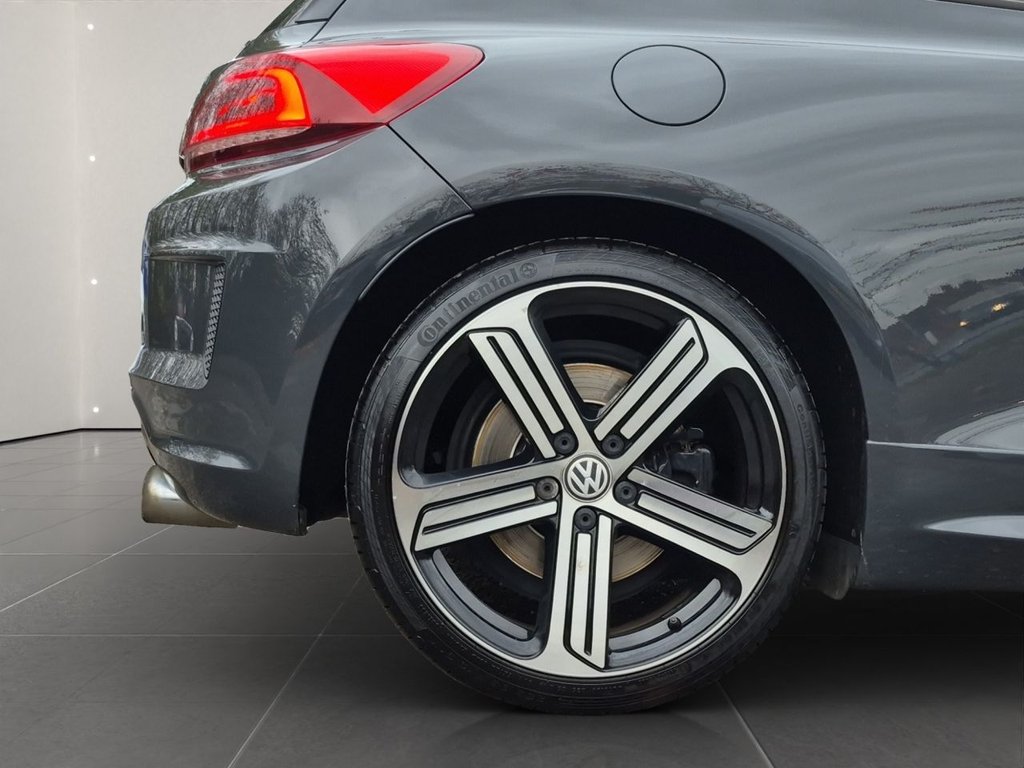 Used Volkswagen Scirocco 2018 for sale - 76417928: Photo 32