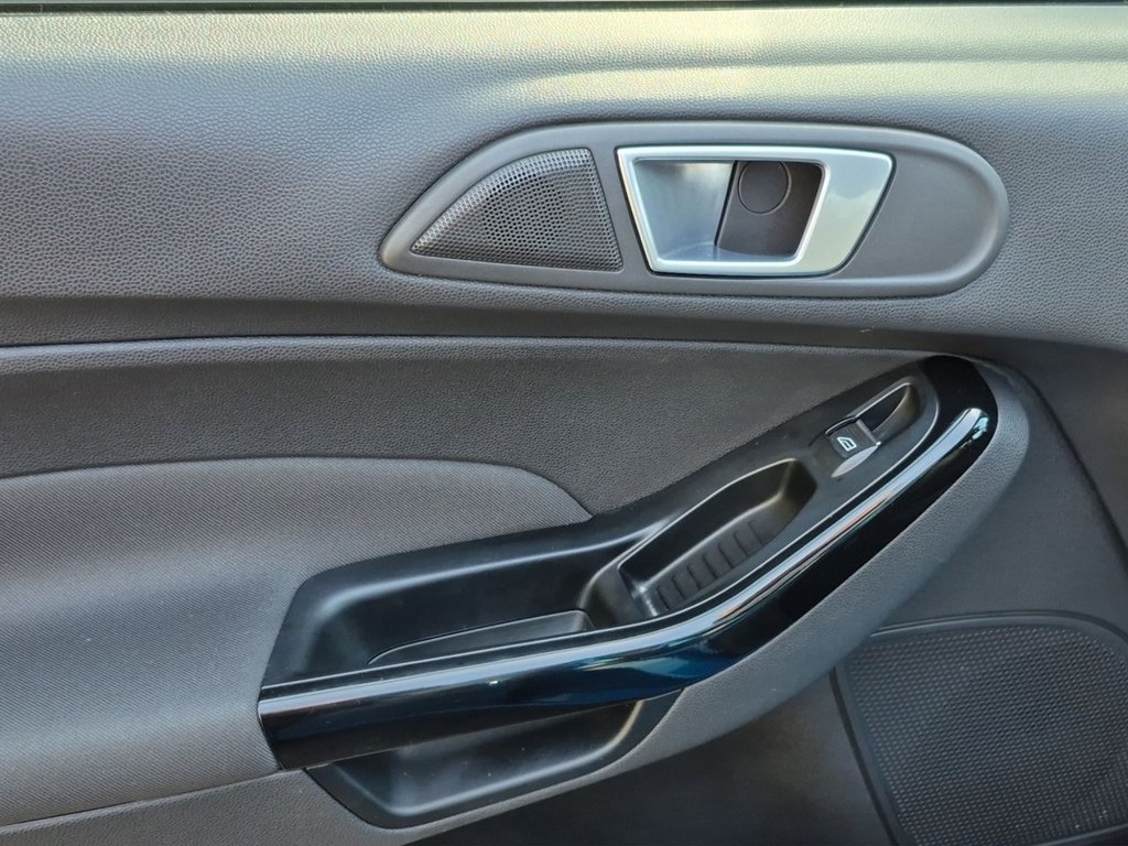 Used Ford Fiesta 2014 for sale - 76617299: Photo 18