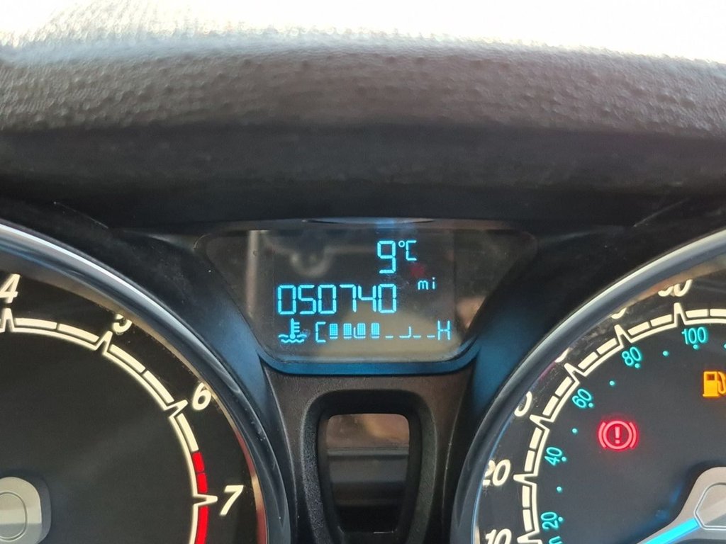 Used Ford Fiesta 2014 for sale - 76617299: Photo 27