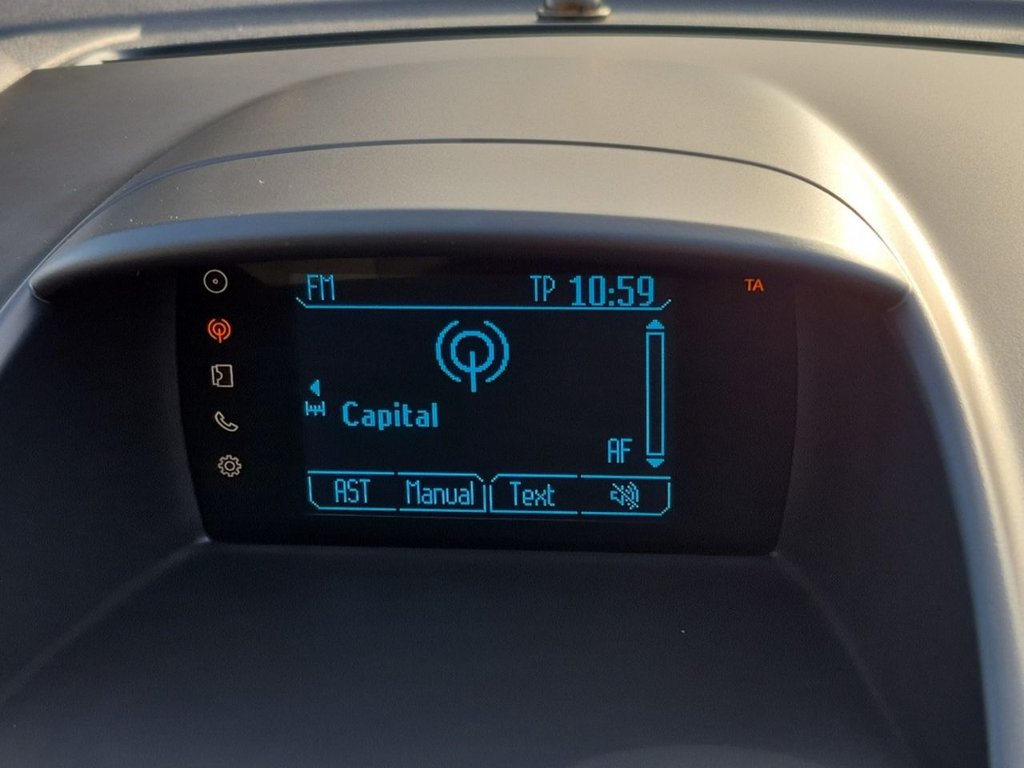 Used Ford Fiesta 2014 for sale - 76617299: Photo 4