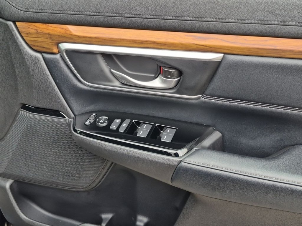 Used Honda CR-V 2018 for sale - 78200394: Photo 16