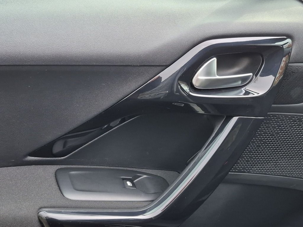 Used Peugeot 208 2018 for sale - 76386028: Photo 18