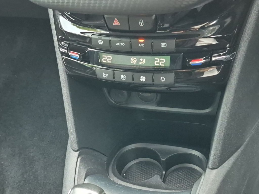 Used Peugeot 208 2018 for sale - 76386028: Photo 25