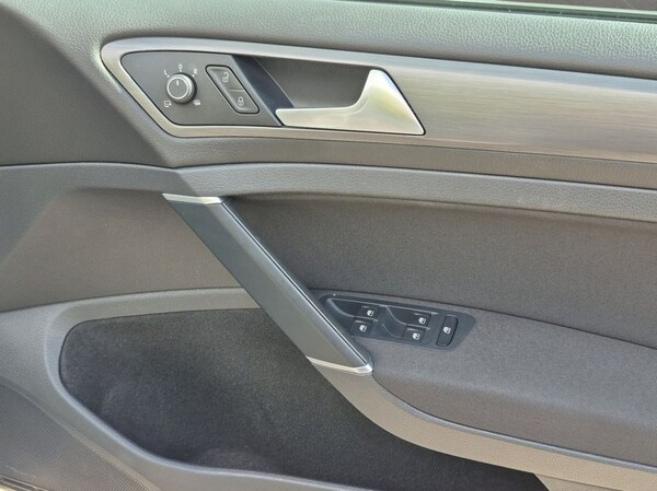 Used Volkswagen Golf 2019 for sale - 75986291: Photo 15