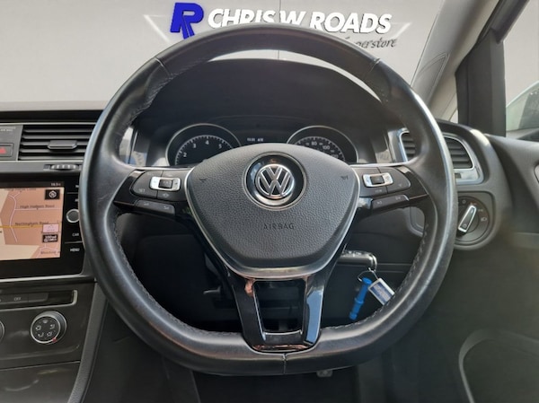 Used Volkswagen Golf 2019 for sale - 75986291: Photo 25