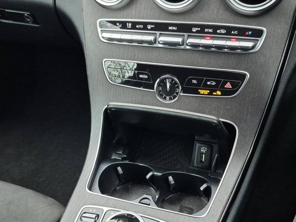 Used Mercedes-Benz C Class 2018 for sale - 77302641: Photo 25