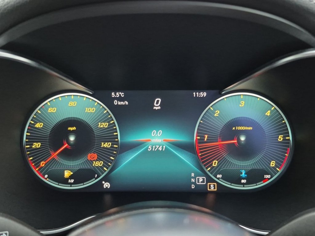 Used Mercedes-Benz C Class 2018 for sale - 77302641: Photo 28