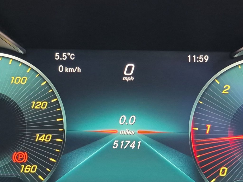 Used Mercedes-Benz C Class 2018 for sale - 77302641: Photo 29