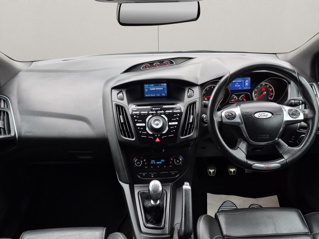 Used Ford Focus 2014 for sale - 76962234: Photo 5