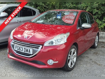 Used Peugeot 208 2014 for sale - 79103534: Photo