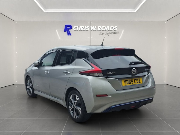 Used Nissan Leaf 2019 for sale - 76147338: Photo 2